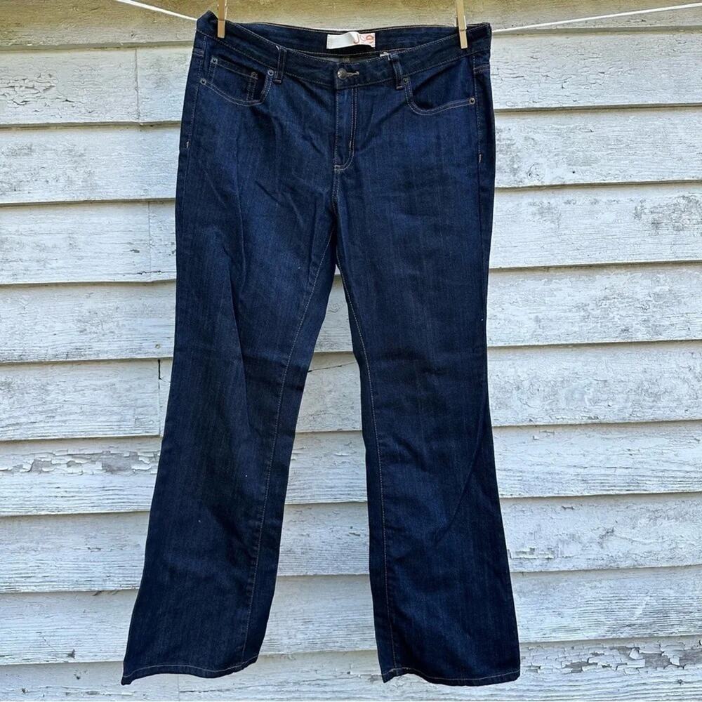 Joe Fresh low rise boot cut dark wash blue jeans casual coastal cowgirl plus siz